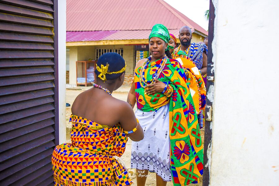 Dressed by hand before the reception
